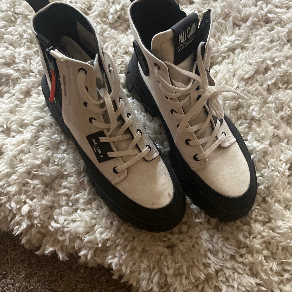 Palladium Platform Boots